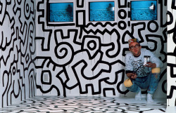 keithharingdaily:  Keith Haring painting