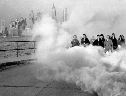 kateoplis:  The end of the world, NYC, 1941