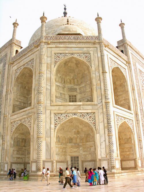 The Arches of Taj Mahalwww.IslamicArtDB.com » Islamic Architecture » India » Agra, India » Taj Mahal in Agra, India