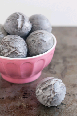 verticalfood:  Glazed Chocolate Doughnut