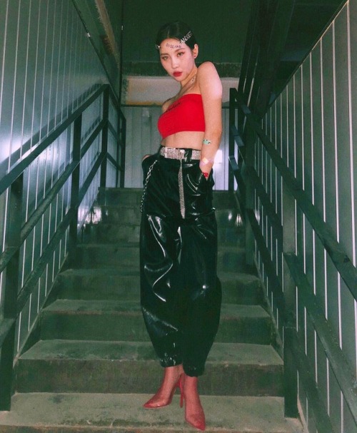 fy-wondergirls: miyayeah: ROUGE IN #NOIR ❤️