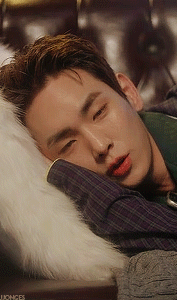 fyshineegifs:「 face liev ♡ 」