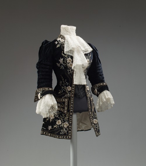  Riding jacket by Morin Blossier, 1902. 