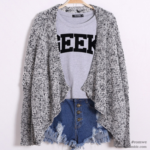 romwe:  “Geek” Print Grey T-shirt 