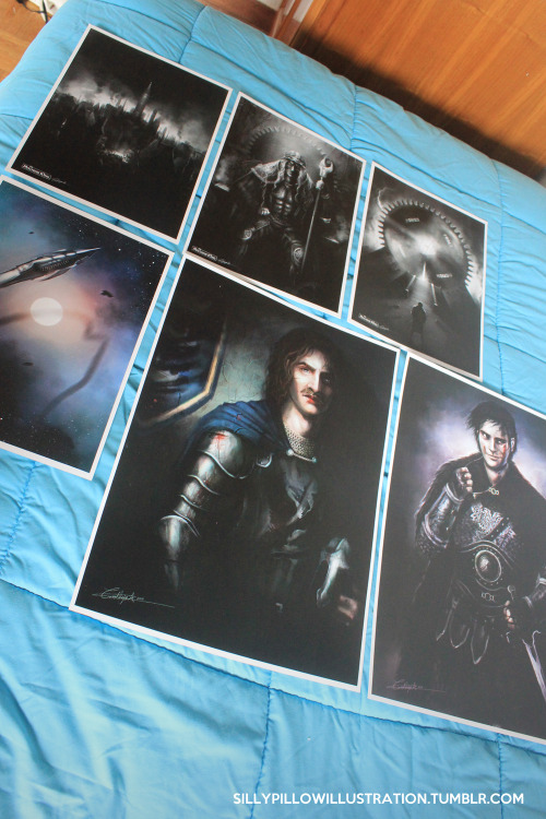 Yesterday evening we went to the printing house and got some of my artworks printed! 8D I think they