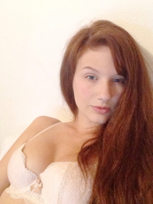 nourishmydirt:  Eat me 