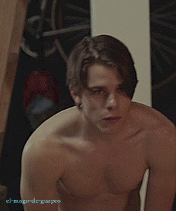 hotfamousmen:  Jake Manley