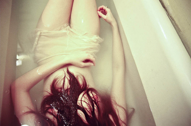 sittenlos:  unbenannt by lauren colton 