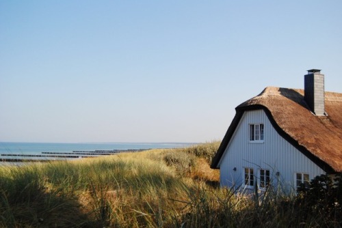 sommerlanding:willkommen-in-germany:Ahrenshoop, Mecklenburg-Vorpommern, Northeastern Germany send me