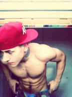 livinglifewithderek:  http://tinyurl.com/c65cpyq
