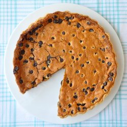 foodffs:  Chocolate Chip Butter Tart Pie Really nice recipes. Every hour.   um. yes. this. want. please.