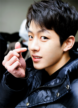  아인 