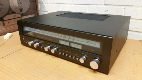 Technics SA-5560 AM/FM Stereo Receiver, 1976