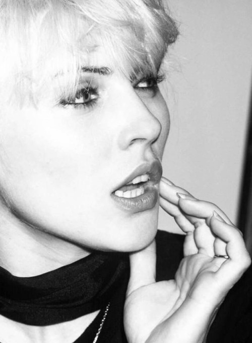 soundsof71:  Debbie Harry, Blondie, New York City 1977, by Waring Abbott