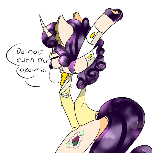 dimensions-of-roosevelt-v:  “Gold brings out ma’ hair.”   Fabulous stallion~ <3