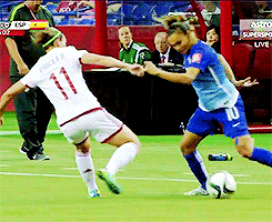 martavsilva: Marta with the fancy footwork