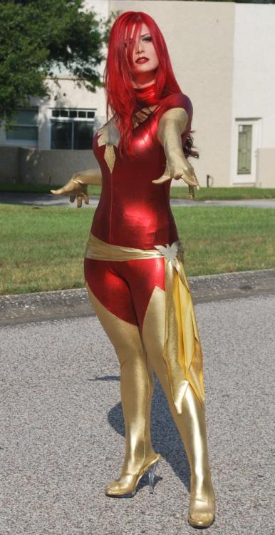 xcosplaygirlsx:  😊