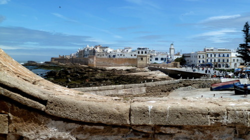 milkywayrollercoaster: A Glass of Mentha Tea and Essaouira Blues Morocco photos cjmn This is so beau