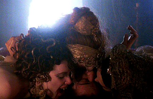 jardanijovonovich: Bram Stoker’s Dracula (1992) dir. Francis Ford Coppola