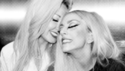  Gaga+Backstage   