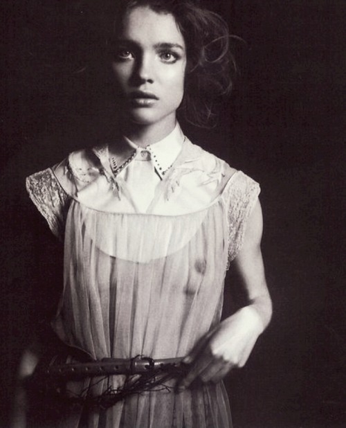 l-acus:  natalia vodianova “she shines”, shot by helena christensen for fat magazine 