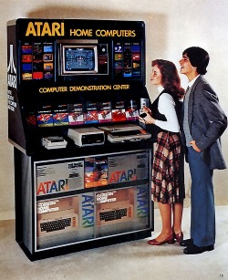 nerdgeekgamerdork:  1979 Atari Home Computer