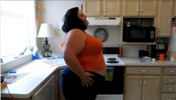 Hamgasmicallyfat:   All Day Stuffing Weigh In   I Weigh Myself On An Empty Tummy,