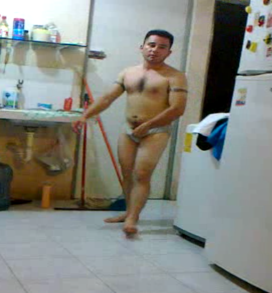 chaca67:  Hetero de Merida Yuc. Se llama josue