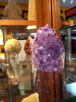 Effervescentvibes:  I Love Spiritual Little Shops So Much We Have One In My Town