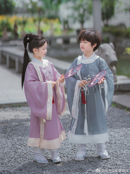 hanfugallery: chinese hanfu for children by 丸子汉服童装店