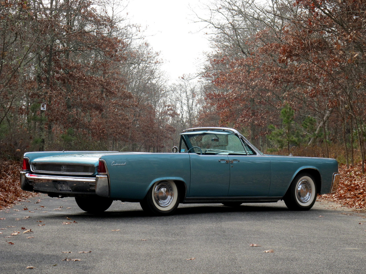 allamericanclassic:  1961 Lincoln Continental 4-Door Convertible