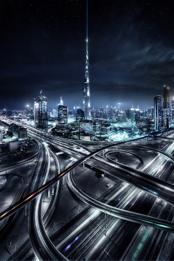 Dubai by Night | Photographer © | IG | AOI