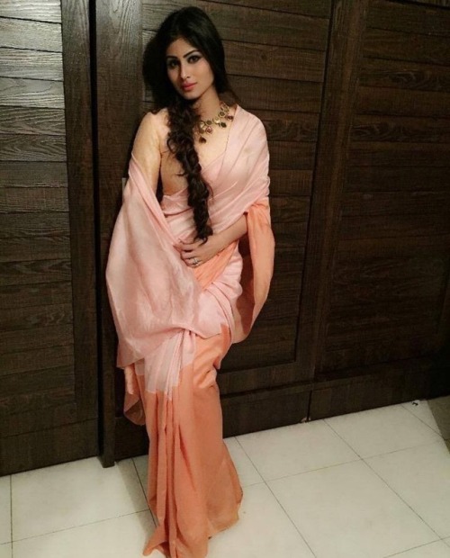 The perfection personified as Mouni Roy