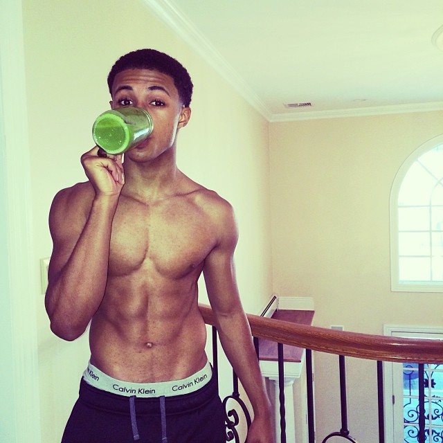 manuponman:  The desire is real. prettyboiidel:  texaslove2013:  lowkeyfreak:  gdr1: