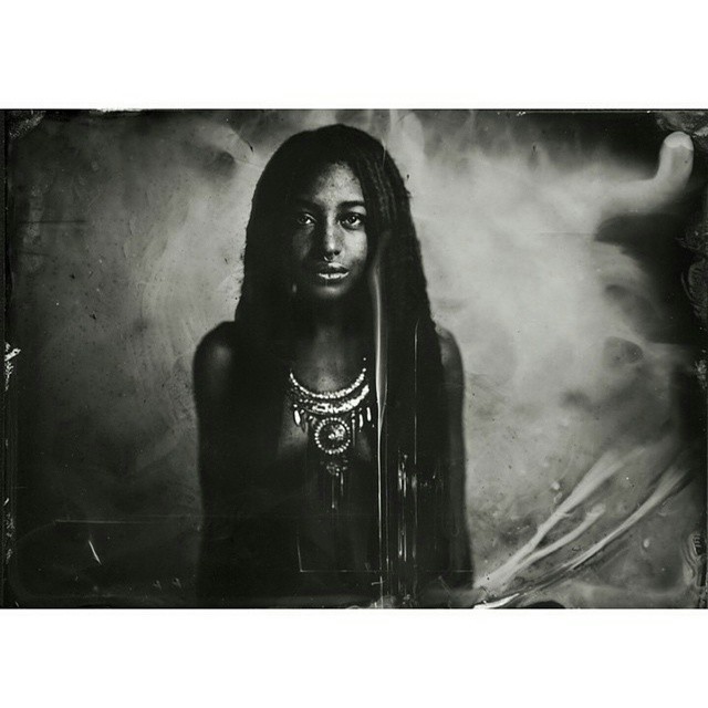 blacklorelei:&ldquo;The Queen&rdquo; Photographer: Armando Epinoza From my