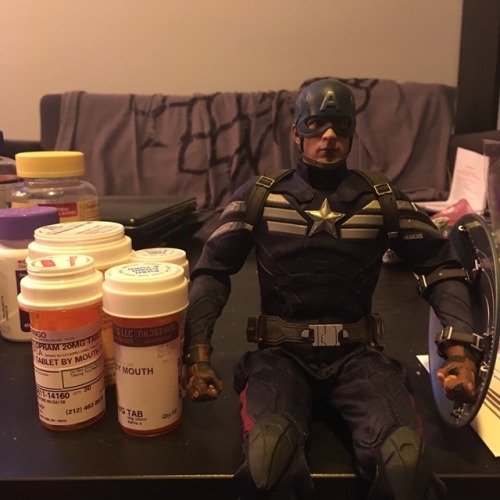 wilbrooks: veliseraptor: Captain America reminds you to take your meds! Pepper Potts supports this m
