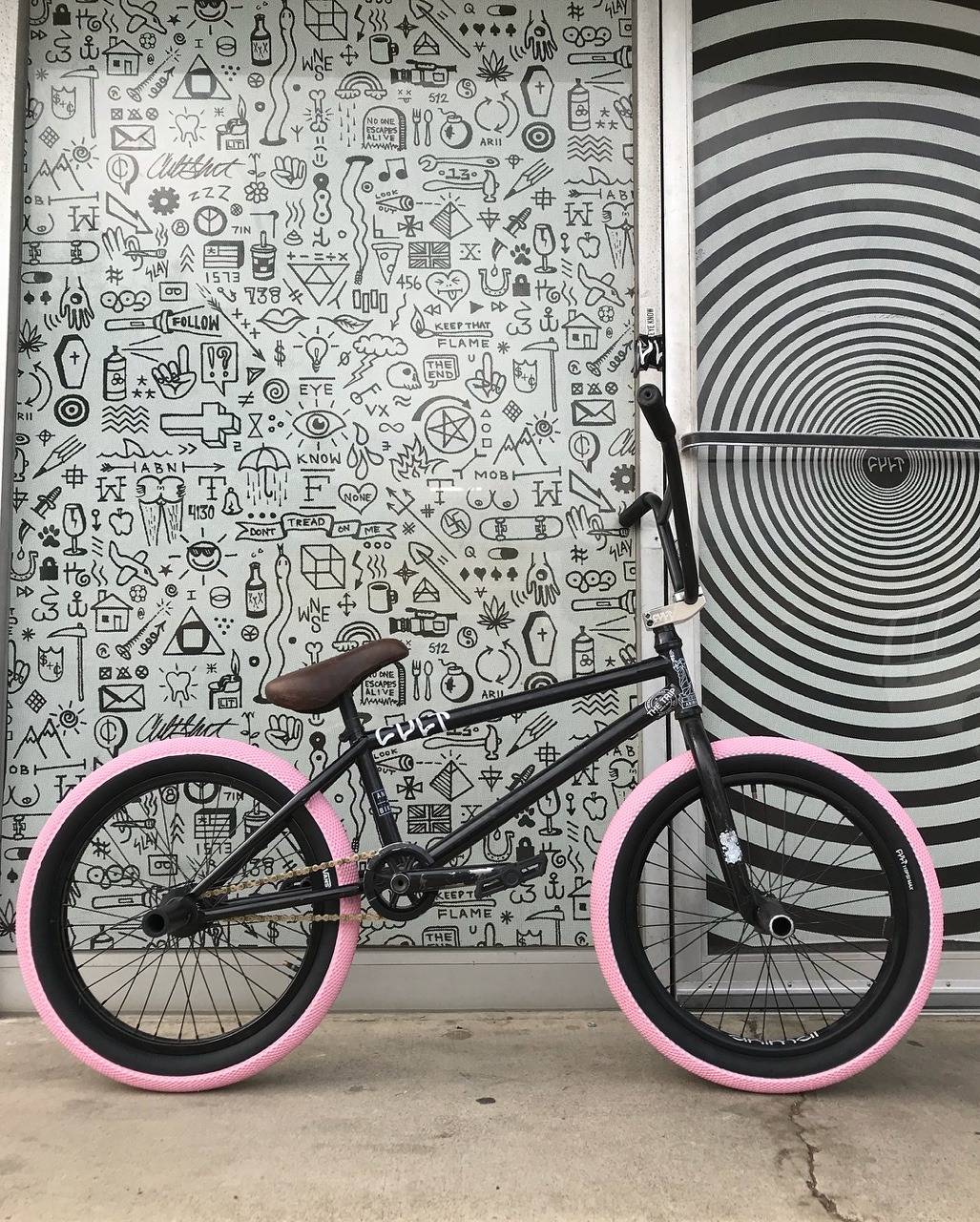 cult vans pink