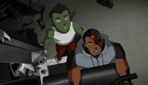 loubuggins:The Gar and Vic bonding we’ve been waiting for.