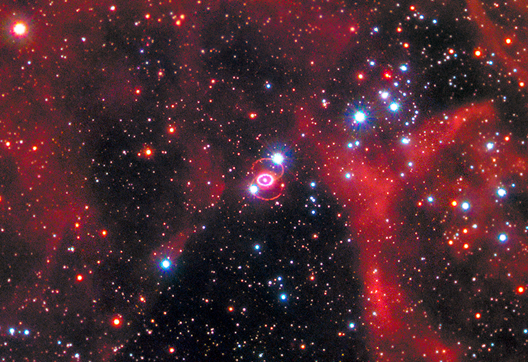 astro-galactic-ostrology:  Supernova 1987AWide Field Optical Image