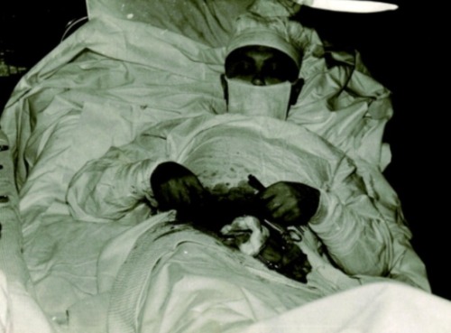 jonnyny:Leonid Rogozov, the only surgeon on an Antarctic expedition, performing surgery on himself a