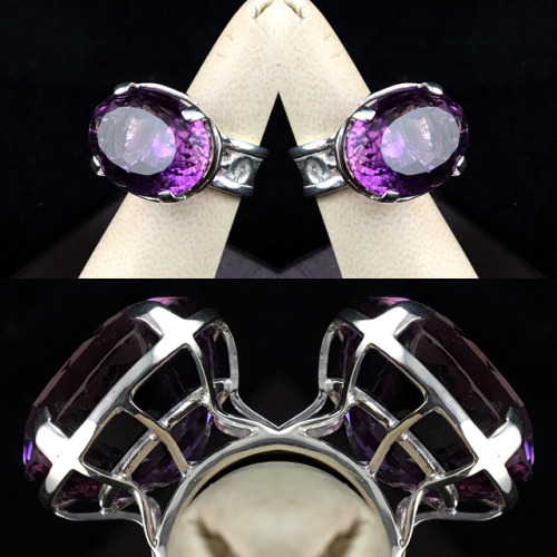 The Queen Amethyst Ring. She will be remembered. #hardtosaygoodbye #queenforaday #regalaf (at Scappo