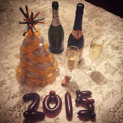 Cheers to a Happy New Year! #2015 Check out more #365DaysOfBalloons on Facebook, Twitter, Instagram 