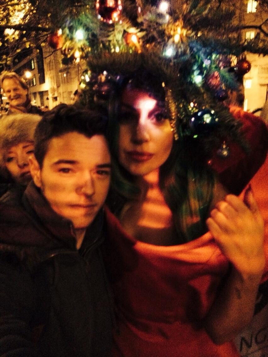 gagaroyale:  Gaga has just arrived back to her hotel wearing a christmas tree as