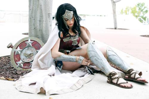 fillingthemptyspaces: cosplayandgeekstuff: Meagan Marie (USA) as a Wonder Woman (warrior vers