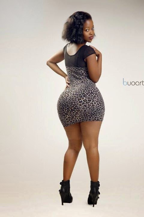 1sograteful:  HIP Game ReTHICKULOUS  (   /\   )Corazon Kwamboka 