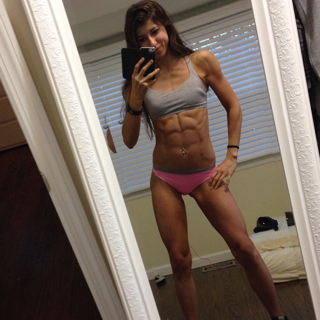 fitgymbabe:  Follow Fit Gym Babes to get all fitblr / fitspo on your dashboard! 