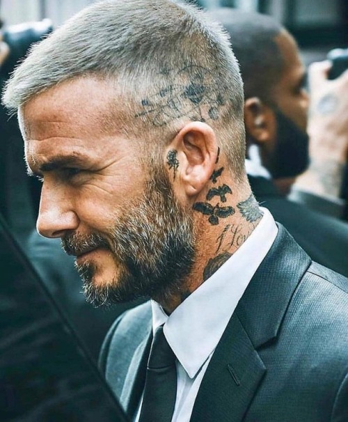 Only @davidbeckham can pull off head tattoo with so much class! #gentsbook https://www.instagram.com