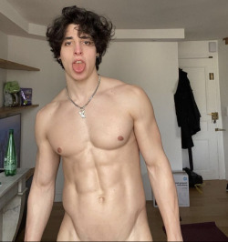 hot-guys-i-likes:Youssef Khelil 