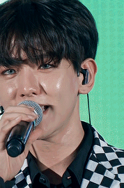 tipannies:baekhyun @ a-nation 2017