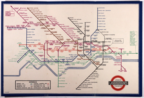 London Underground Railway Map - ‘circuit’ design by H C Beck Originally published in 1933 this map 